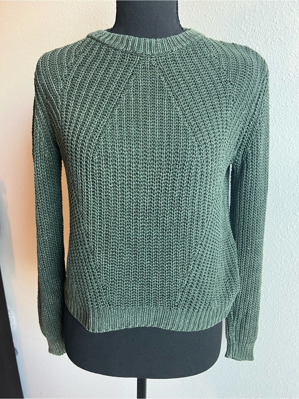 Cloth & Stone | Anthropologie| Olive Green Knit Crewneck Sweater